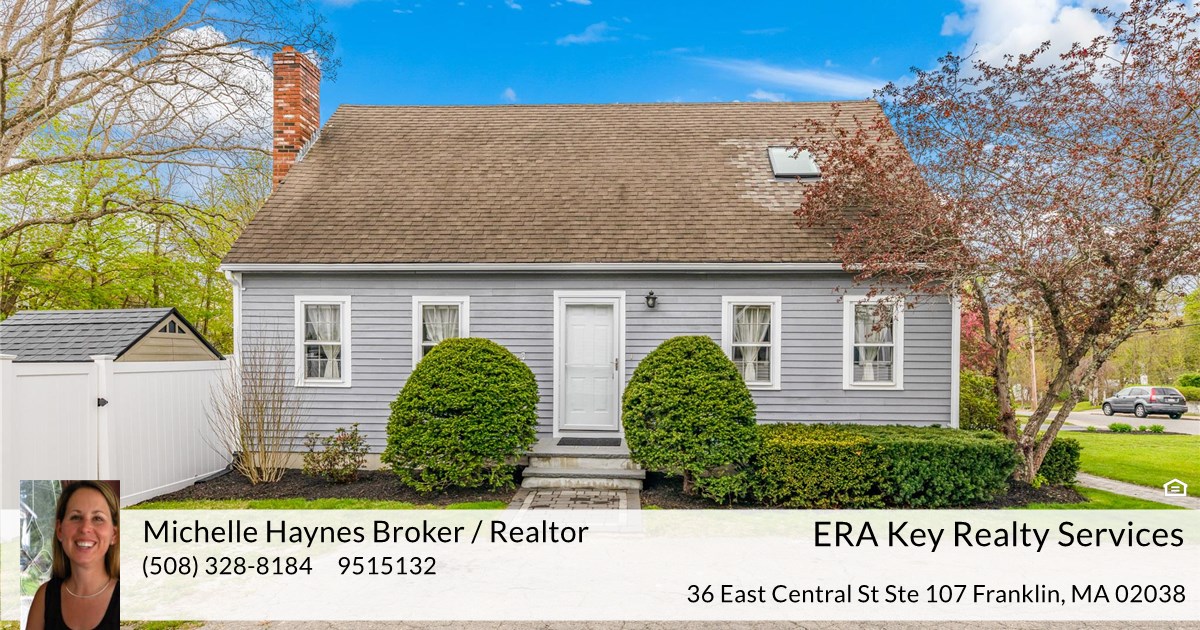 16 McCarthy St, Franklin, MA 02038