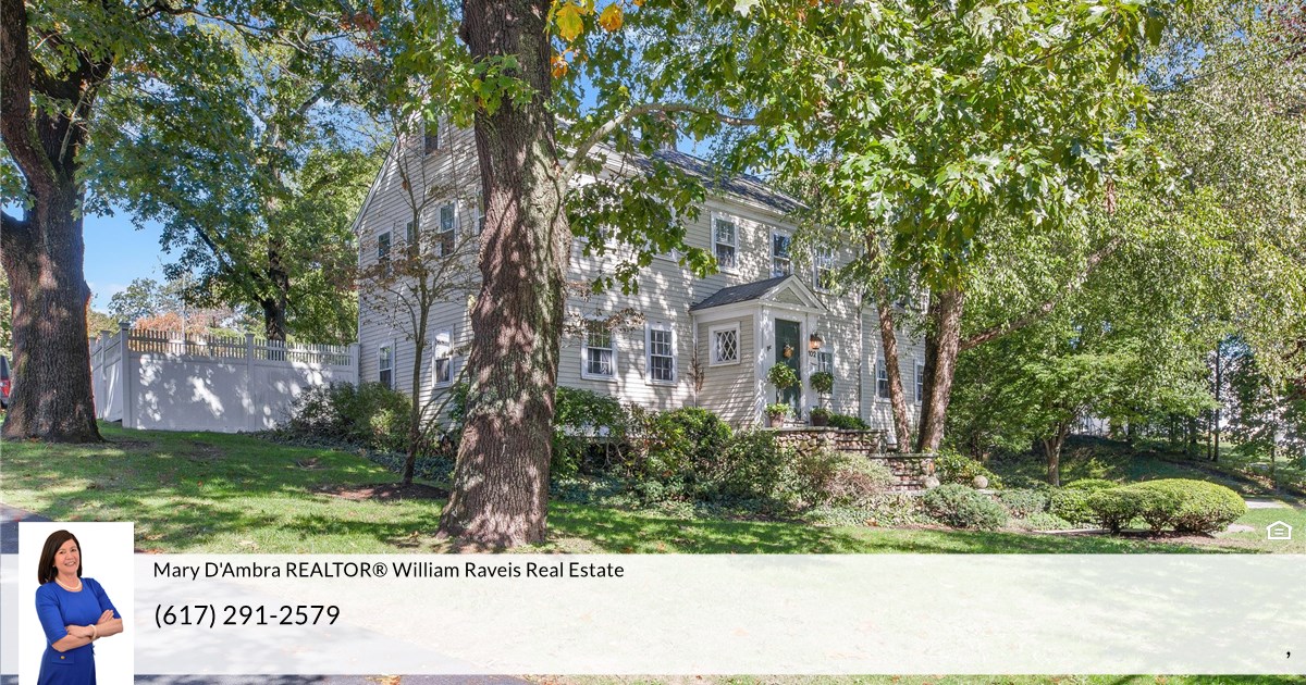 102 East St, Hingham, MA 02043